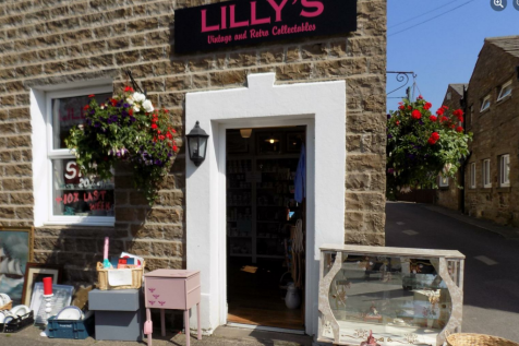 Lilley&#39;s.png