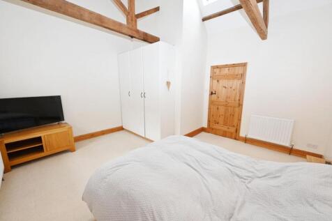 BEDROOM 3.