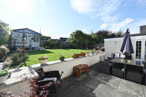 Enclosed South-west REAR GARDENS