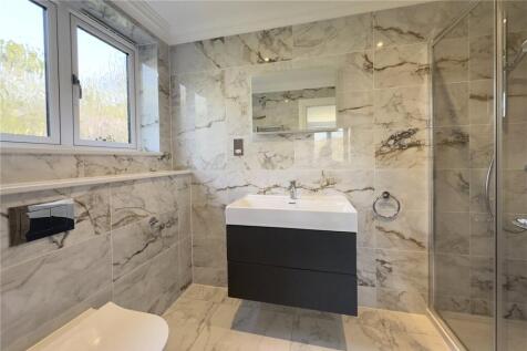 En-Suite 2