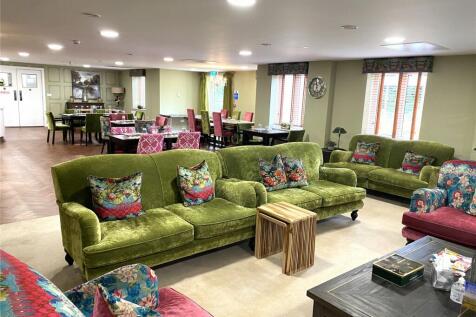 Communal Lounge