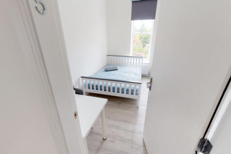 104c-Pembroke-Road-0