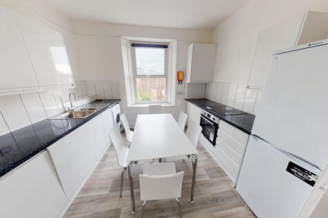 76-Colts-on-Street-0