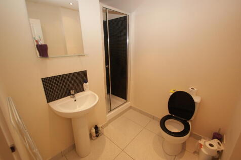 102 Pembroke Road TF