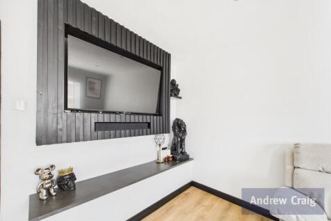Kitchen / Lounge