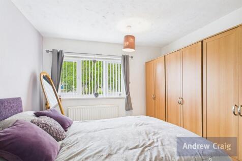 Rear Bedroom
