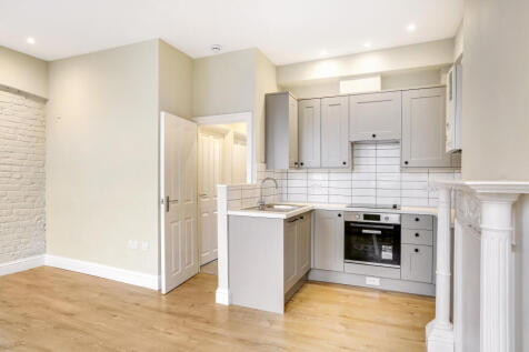 Flat 2, 165 St. Marg