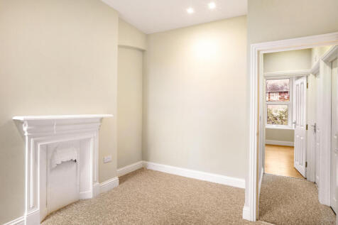 Flat 2, 165 St. Marg