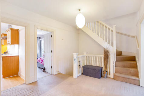 First_Floor_Flat_128