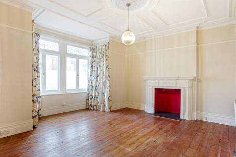 Flat 1, 49 Lebanon P