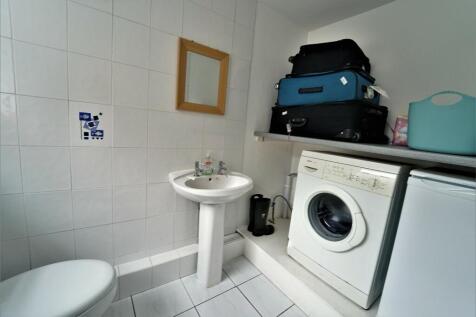 Washroom 3