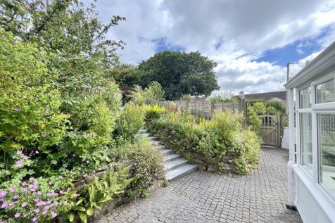 Pretty Garden