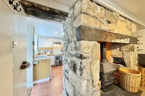 Cosy Wood Burning Stove