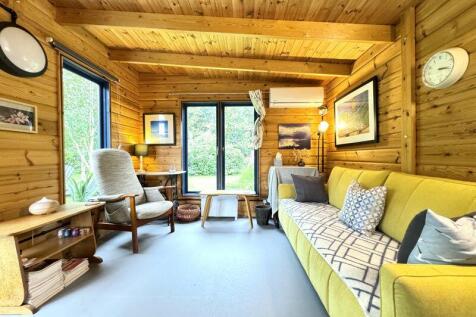 Log cabin