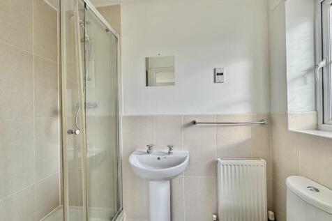 2nd En-Suite Shower Room