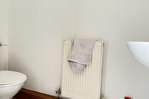 Guest cloakroom