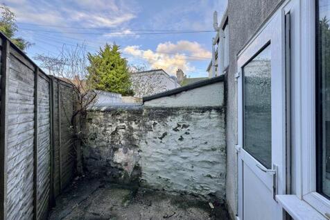 Rear Courtyard