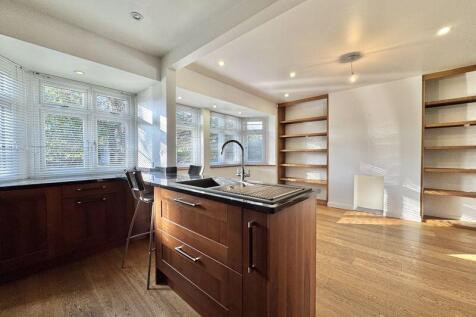 Kitchen / Dining / Dayroom