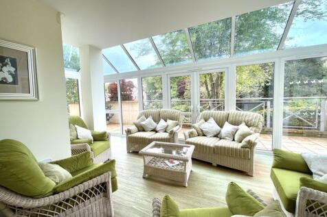Residents lounge