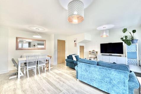 Living / Dining Room