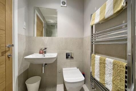 2nd En-Suite Shower Room