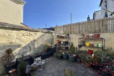 Courtyard Garden