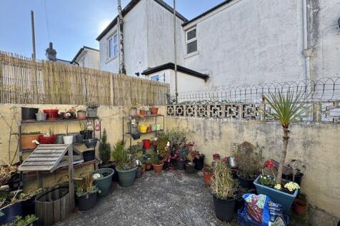 Courtyard Garden
