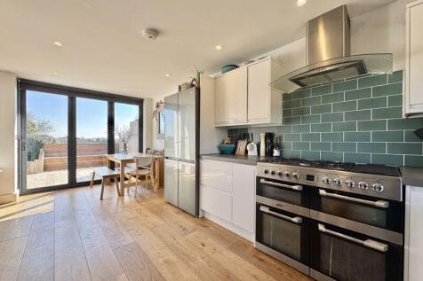 Kitchen / Dining / Day Room