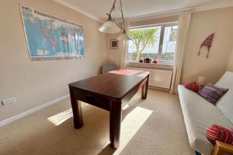 Ground floor double bedroom