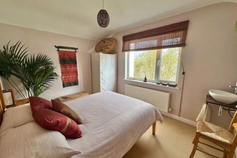 First floor double bedroom
