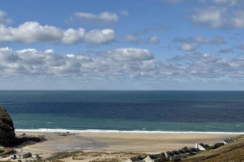 Nearby Porthtowan Surfing Beach