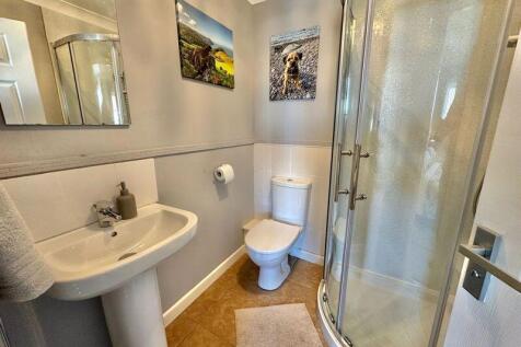 En suite shower room