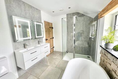 En-Suite One