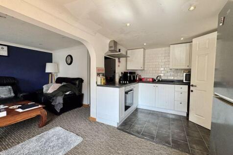 Annexe Kitchen / Living / Dining Room