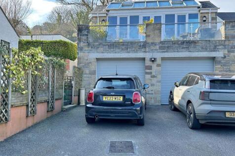 Detached double garage with studio an...