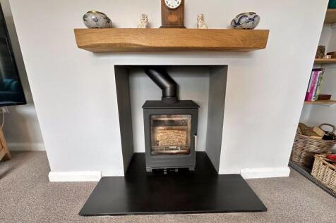 Log burner