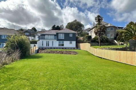Large enclosed garden