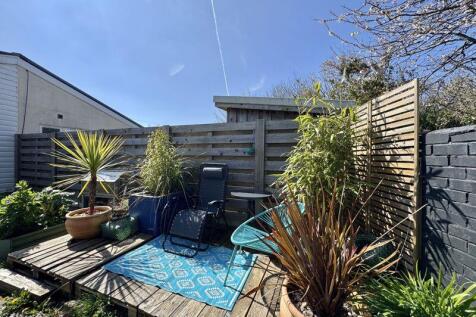 Sunny Garden