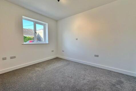 Ground floor bedroom