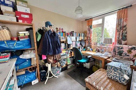 Study/flexi room