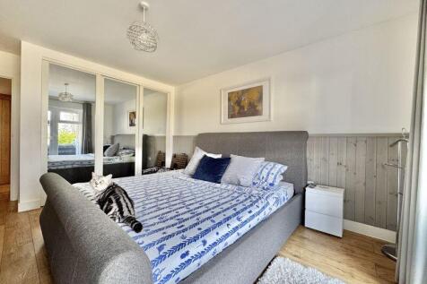 Built-In Wardrobes
