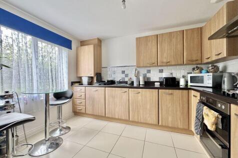 Kitchen / Breakfast Room