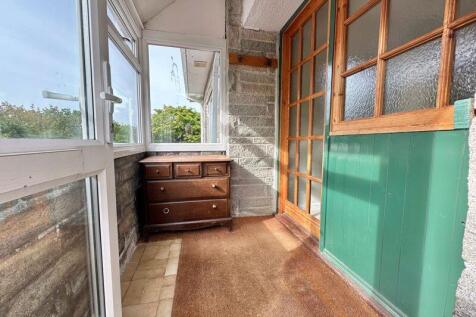 Entrance porch