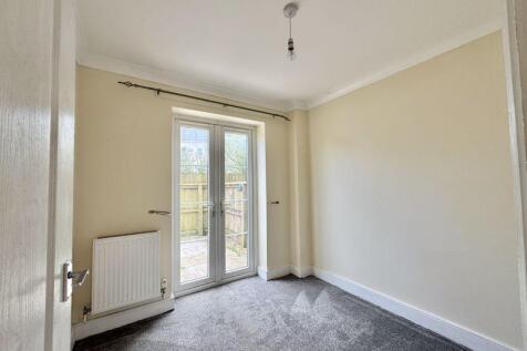Ground Floor Bedroom / Play Room / Study