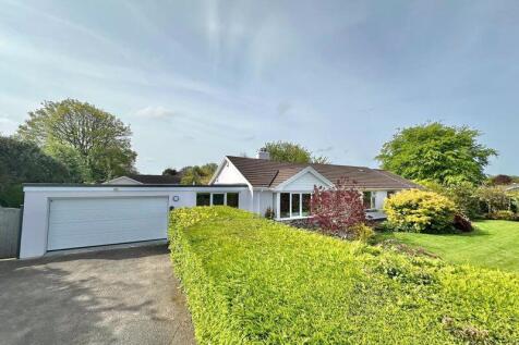 Detached four bedroom home
