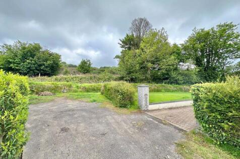 Access to driveway