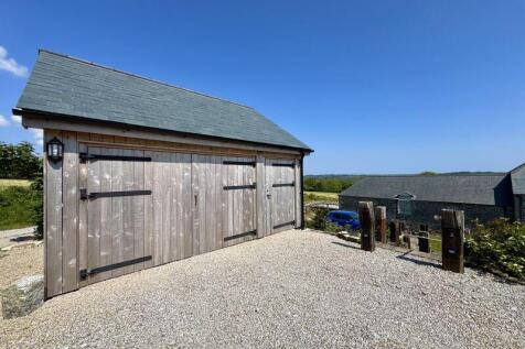 Garage &amp; Parking