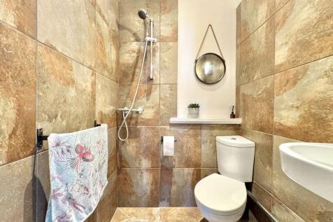Ground Floor Wet Room