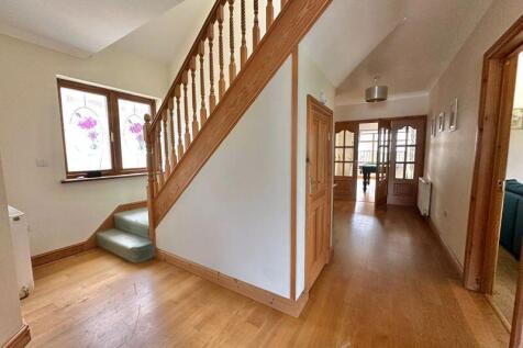 Spacious reception hall