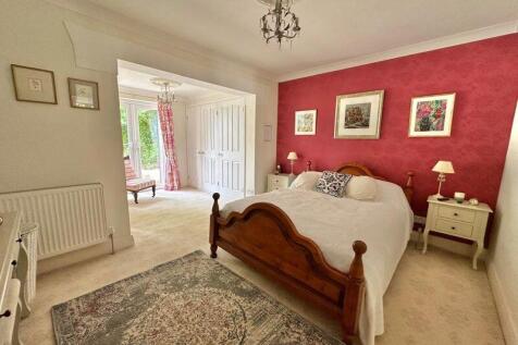 Main bedroom suite